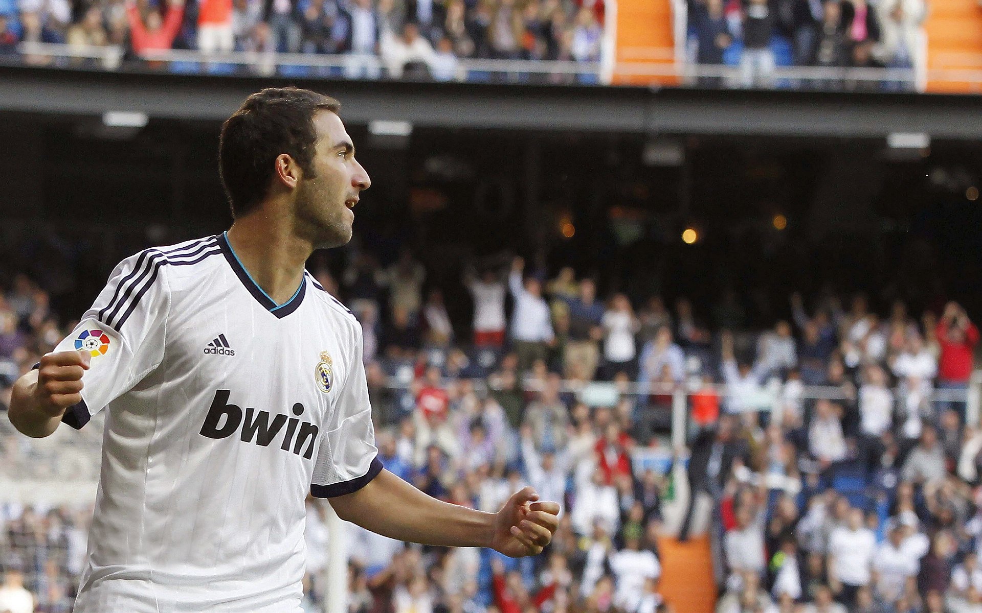 “意甲老牌劲旅状态火热，迎难而上追逐欧战名额”，意甲老球队